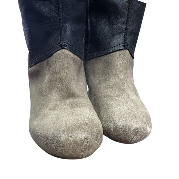 OTBT Mid Calf Mixed Media Boots Taupe Suede Black Leather Block Heel Stacked Hee - Picture 6 of 8